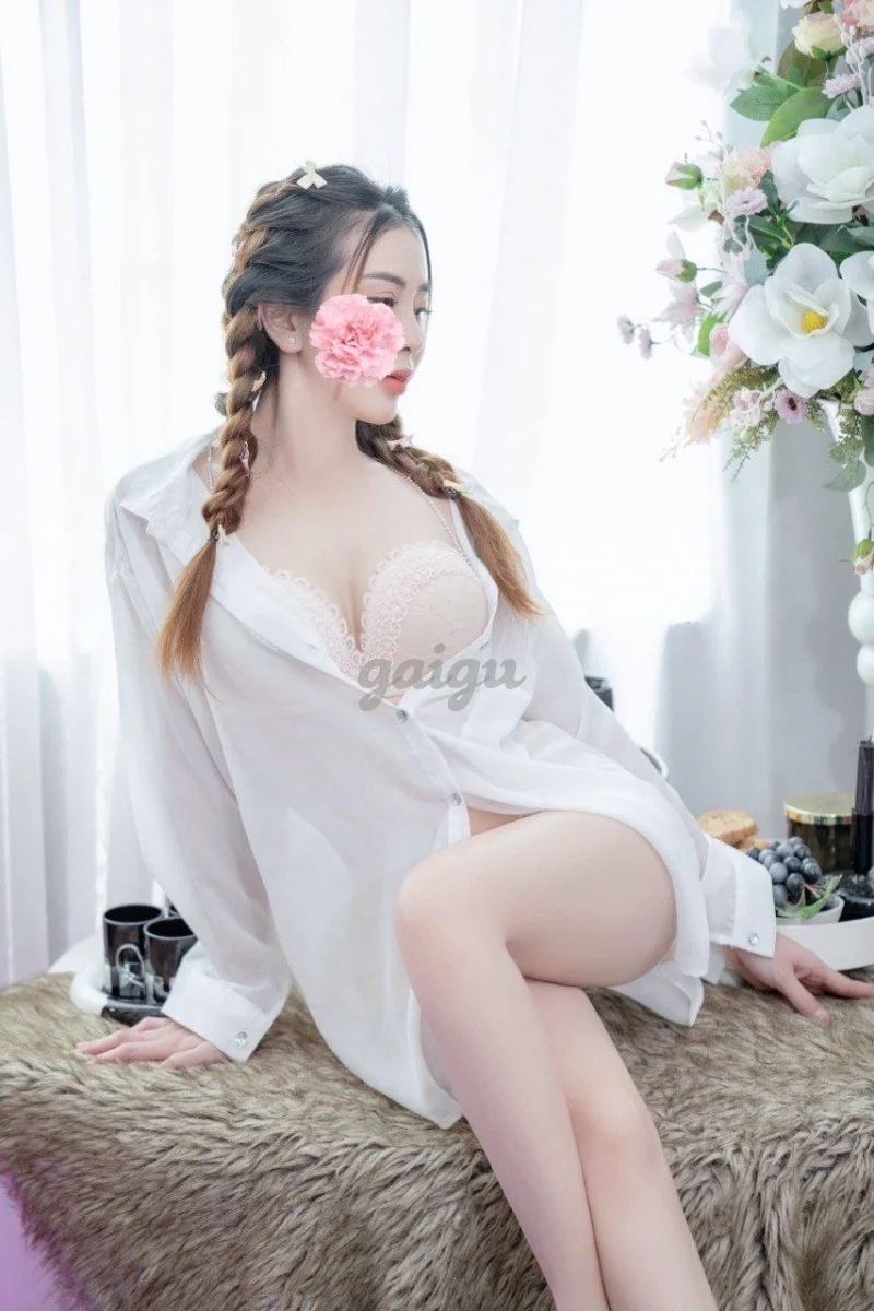 ❤️ BÀI CÓ CLIP❤️ BÉ BẢO NGỌC 2K MẶT DÂM BODY CỰC ĐÃ DÁNG CAO DA TRẮNG MÁT XA BÚ CU ĐỈNH