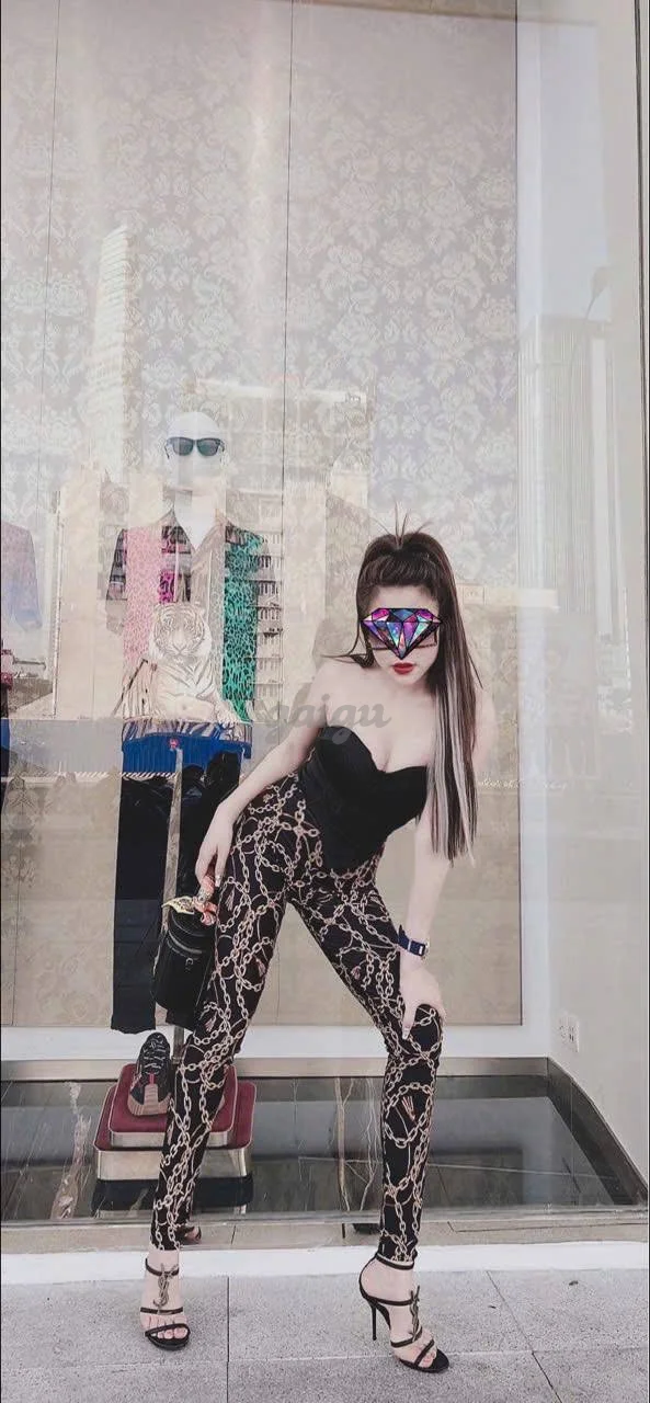❤️Linh Dâm❤️Chiếc Lưỡi Đẳng Cấp Nhất Showbiz 👅