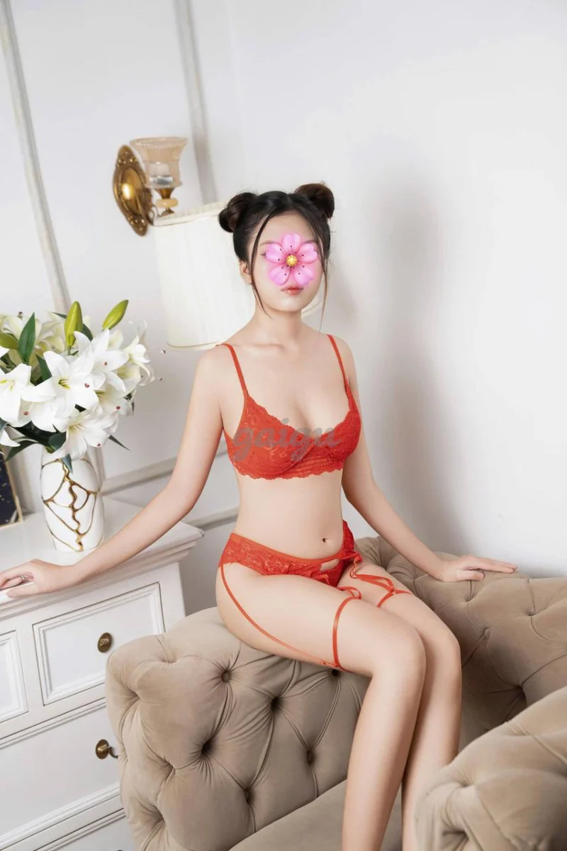 🌺 Bé Thơm 2K5 🌺 Xinh Đẹp - Làm Tình Chuyên Nghiệp