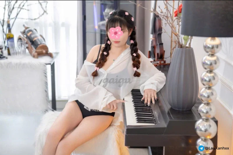 💗 GÁI XINH ANH THƯ _ NHỎ NHẮN ĐÁNG YÊU CHIỀU KHÁCH NHIỆT
