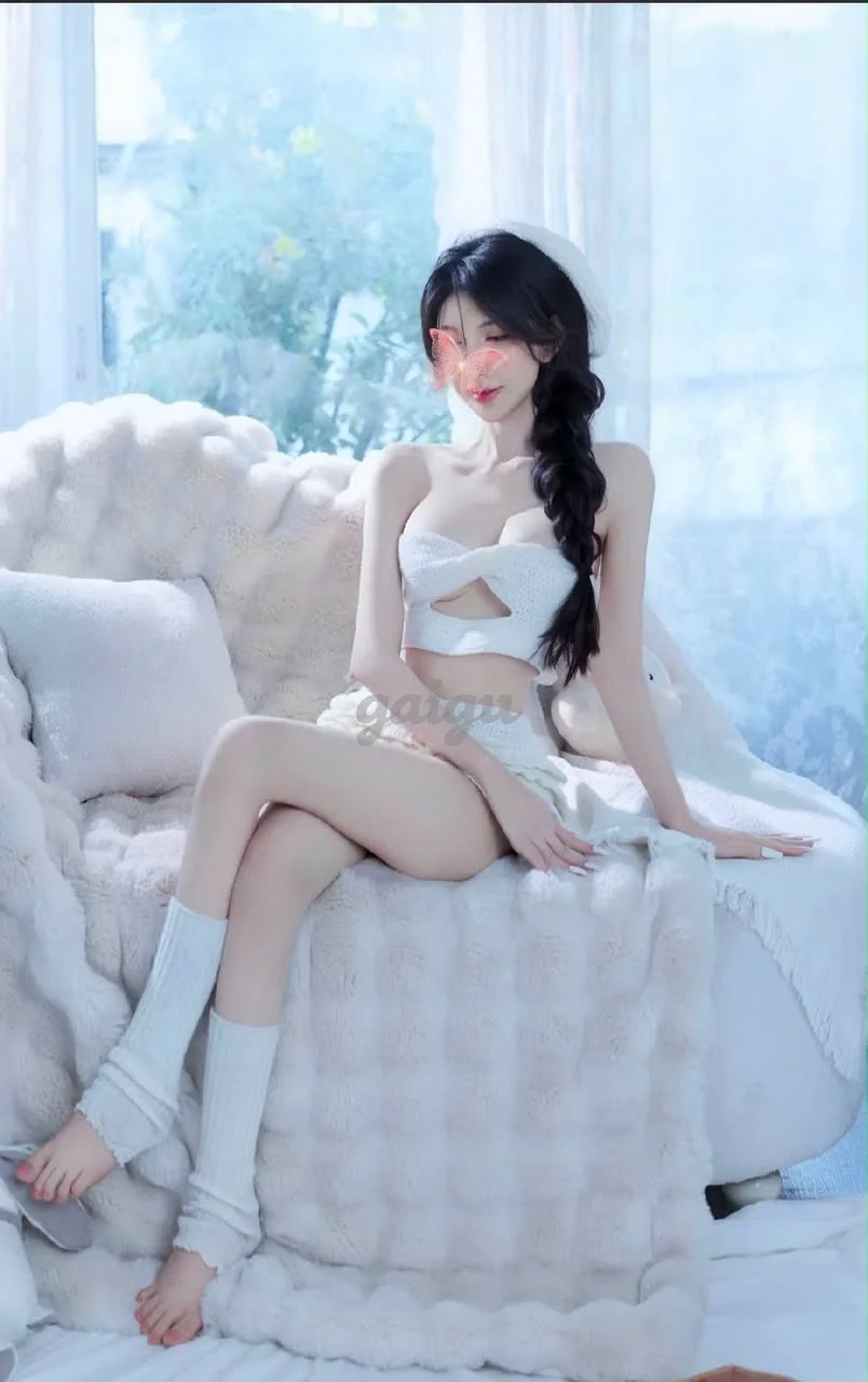 An nhi dâm đảng chiều khách người yêu