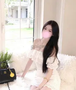 Bé Mun- cánh Hồng trẻ trung , xinh đẹp, đầy cám dỗ!!!
