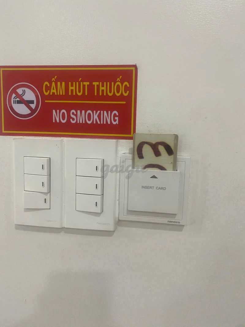 Ảnh đánh giá gái gọi